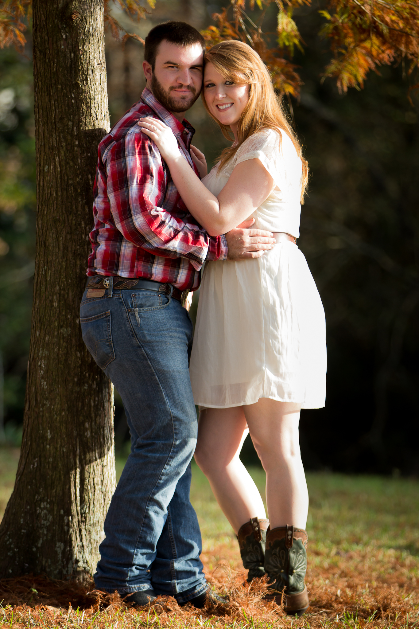 Southern Charm Engagement Portraits on Lake Houston