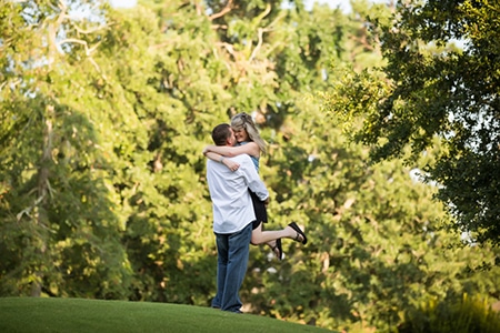 Humble Engagement Photographer