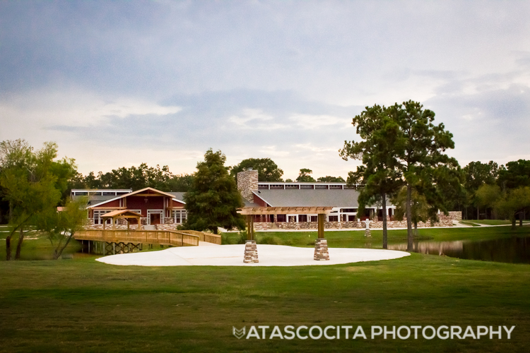 The Overlook Events | Special Wedding and Event Venue Photography Packagesackages for events held at The Overlook Events venue in Atascocita, Texas.