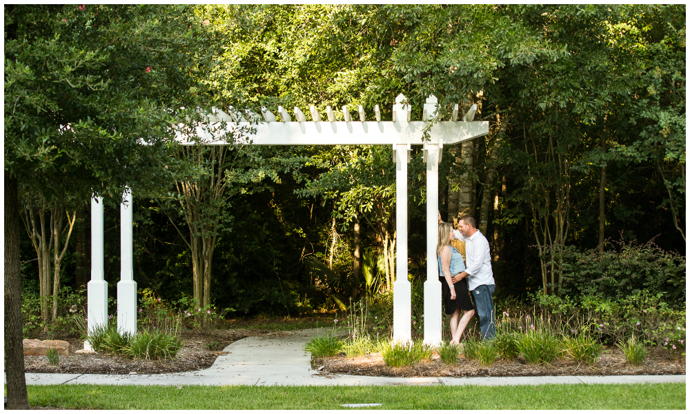 Engagement Session in Oakhurst | Kingwood Engagement Photographer