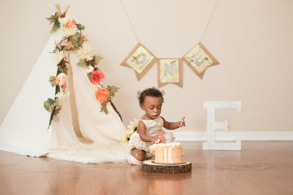 Kingwood Cake Smash Photos