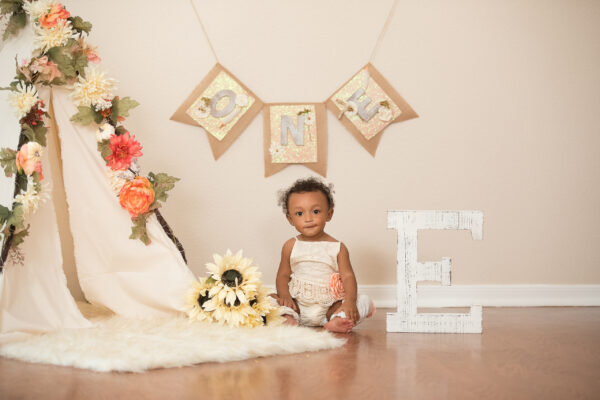 Studio 1st Birthday Milestone Portrait Session Atascocita